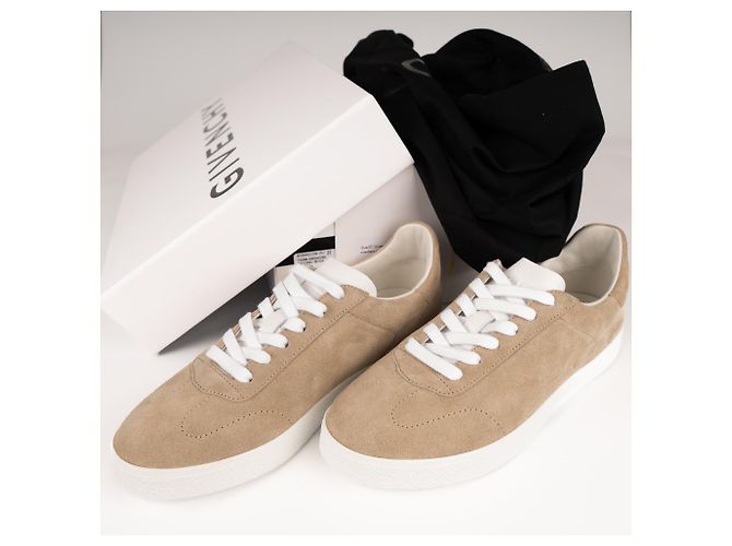 Sneakers basse Givenchy Town in scamosciato Beige Naturale Donna EU 37 / US 7 - vista 2