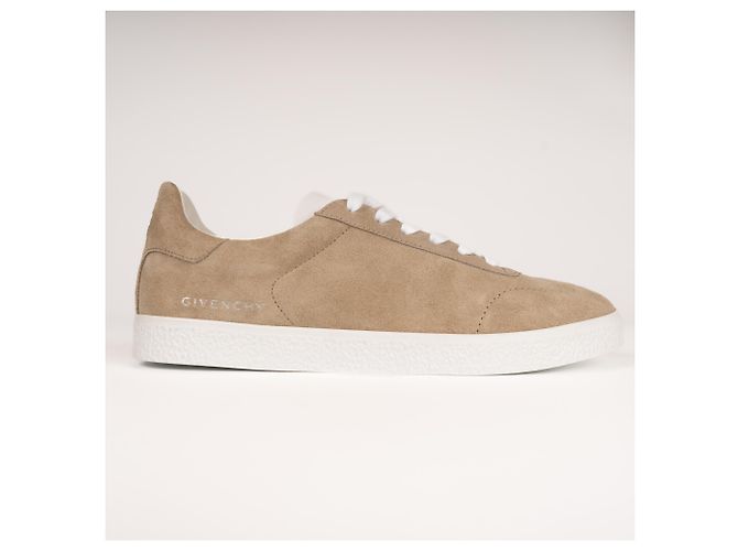 Sneakers basse Givenchy Town in scamosciato Beige Naturale Donna EU 37 / US 7 - vista 3