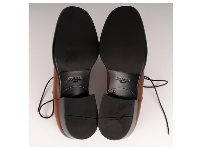 Scarpe Oxford in pelle patinata Prada Bruciato Brown Donna EU 37 - vista 10