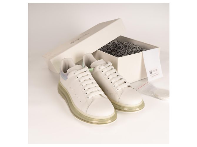 Alexander McQueen Oversized Sneaker mit transparenter Sohle aus Leder Weiß Herren EU 45 - Ansicht 2