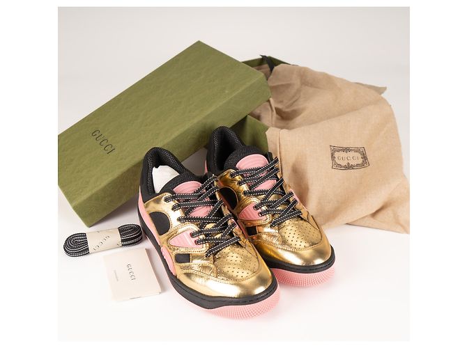 Sneaker basse Gucci in ecopelle Oro Nero Rosa Donna EU 36.5 D'oro - vista 2