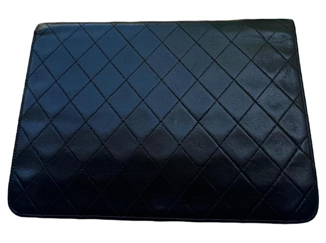 Chanel Classic Flap Bag Agnello Nero - vista 2