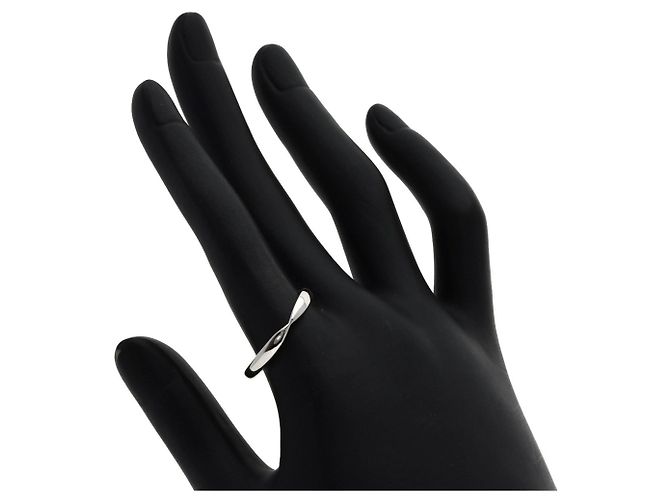 Tiffany & Co. Harmony Wedding Ring - view 6