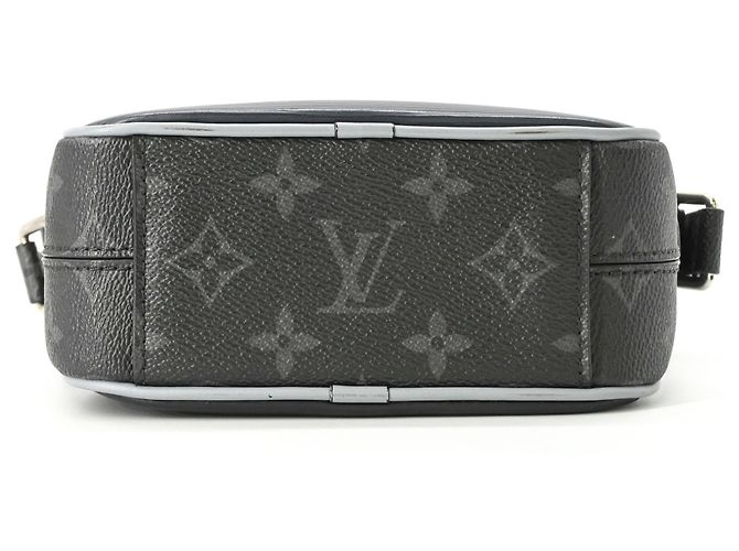 Borsa a tracolla Louis Vuitton Danube PM Nero Blu navy Monogramma - vista 6