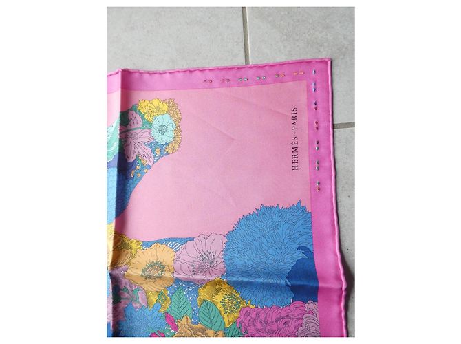 Hermès "Robe Légère" handgestickter Seidenschal Gavroche 45 Pink Blau Grün Roh Lila Gelb - Ansicht 5