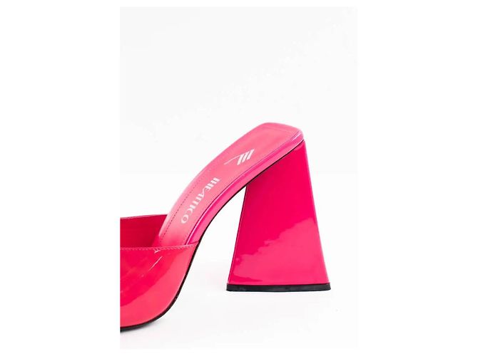 Attico Tacchi rosa - vista 5