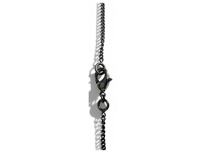 Collana Chanel Paris-Bombay Métiers d'Art 2012 con Pendente Nero Bianco Beige Metallico - vista 9