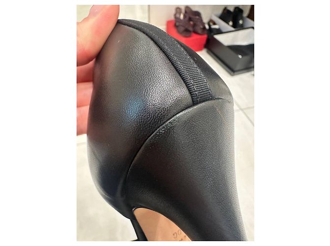 Chanel D'Orsay Pumps aus schwarzem Canvas & Leder Gr. 40 gebraucht - Ansicht 8