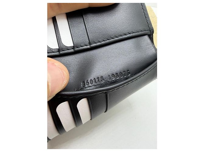 Portafoglio Gucci GG Monogram in pelle nera Nero - vista 3