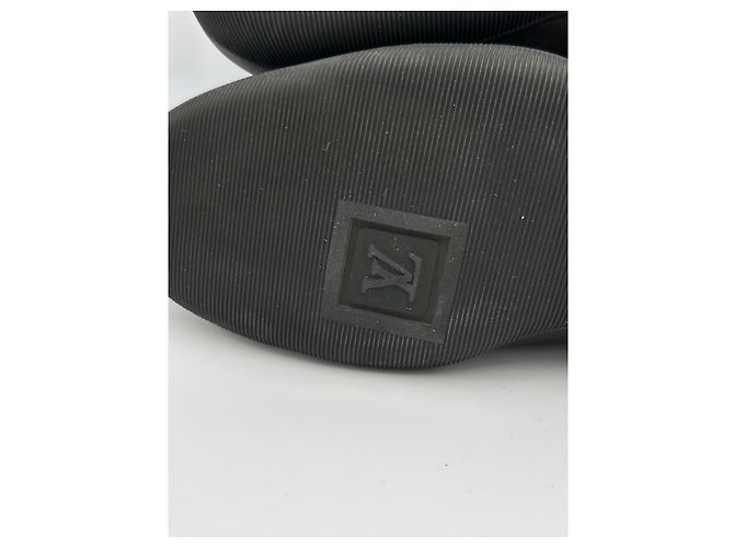 Louis Vuitton Driving Shoes in pelle nera intrecciata Nero - vista 2