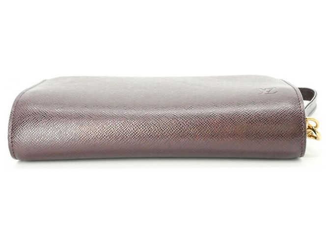 Pochette en cuir Taiga Louis Vuitton Bordeaux - vue 5