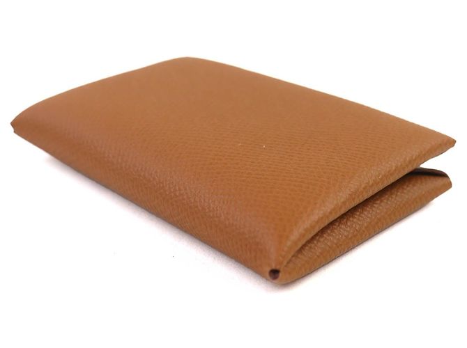 Hermès Tarjetero Calvi en piel Epsom Hermes Dorado - vista 4