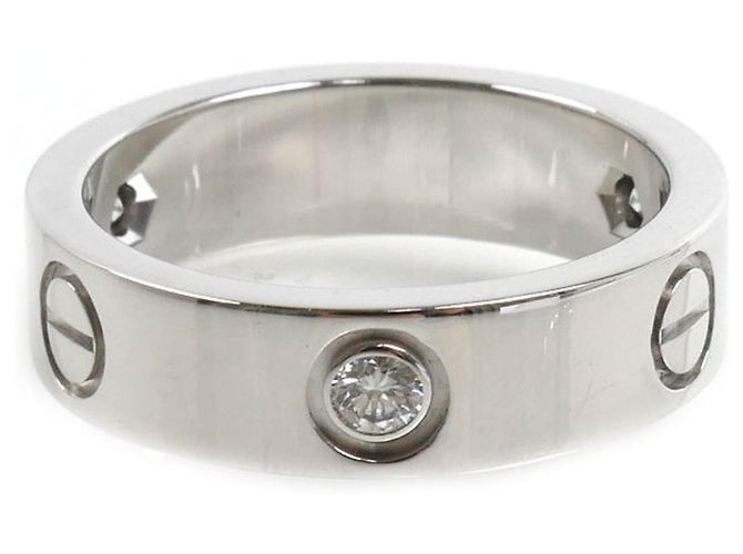 Cartier Love Ring aus 18K Weißgold mit halbem Diamanten - Ansicht 4