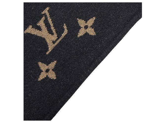 Louis Vuitton Cashmere Wool Monogram Blanket Brown Black - view 4