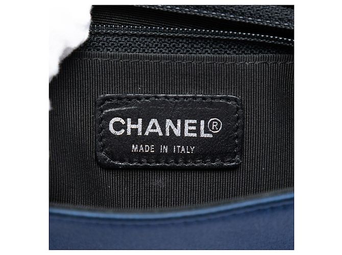 Borsa a tracolla Chanel Blue Mini Chocolate Bar in raso - vista 5