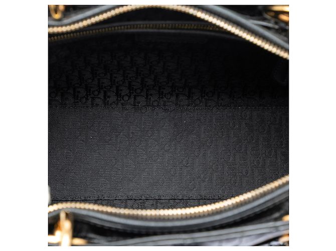 Lady Dior Cannage in vernice nero, Large - vista 4