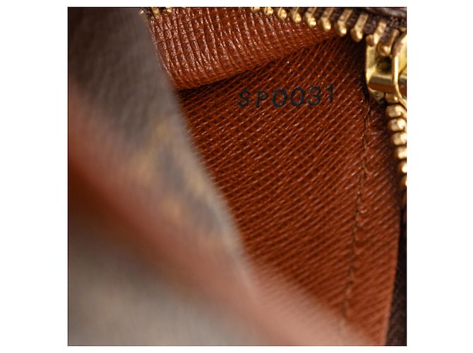 Louis Vuitton Marrone Monogram Papillon 26 - vista 6