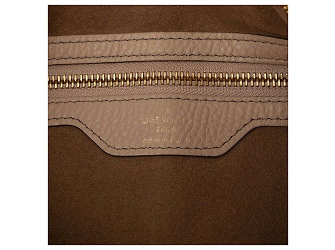 Louis Vuitton Beige Monogram Mahina Selene MM - vista 5