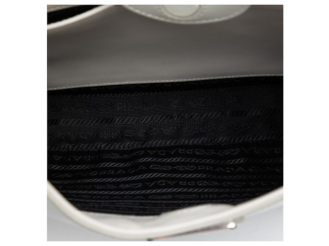 Bolsa de ombro Cleo em couro Spazzolato branco Prada - vista 4
