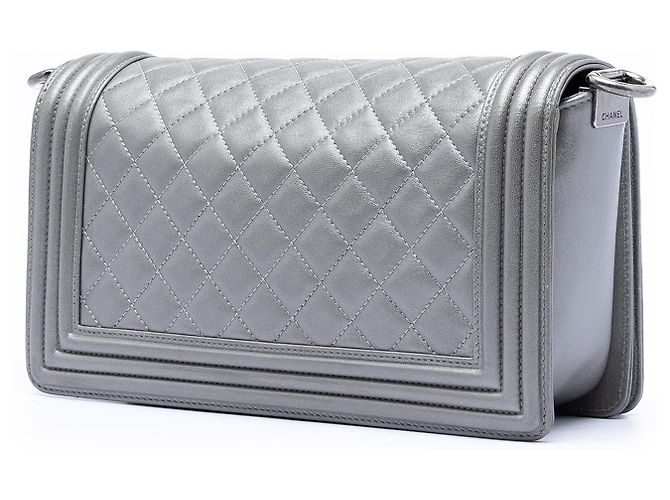 Chanel Boy Flap aus gestepptem Lammleder Grau Old Medium Braun Anthrazitgrau - Ansicht 2