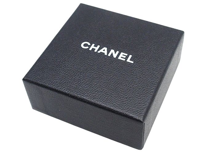 Orecchini a clip Chanel Gold CC placcati oro e smalto fiore D'oro - vista 7