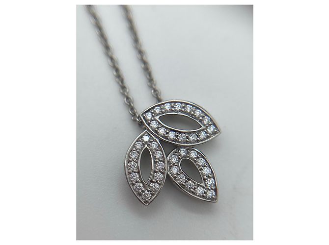 Collana Harry Winston Lily in Diamanti Argento - vista 4