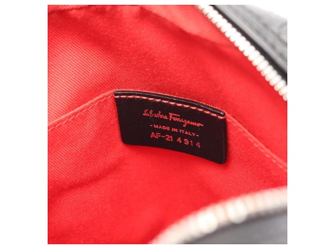 Sac à bandoulière Salvatore Ferragamo en cuir noir Gancini - vue 4