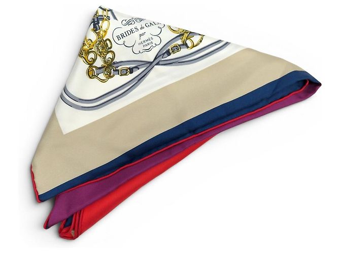 Hermès NUOVO FULLETTO DI SETA HERMES TRIANGLE BRIDES DE GALA HUGO GRYGKAR Multicolore - vista 11