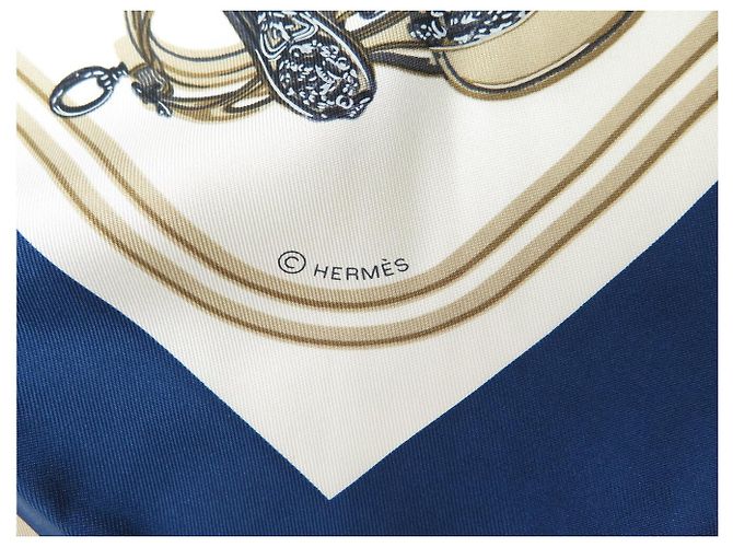 Hermès NUOVO FULLETTO DI SETA HERMES TRIANGLE BRIDES DE GALA HUGO GRYGKAR Multicolore - vista 5