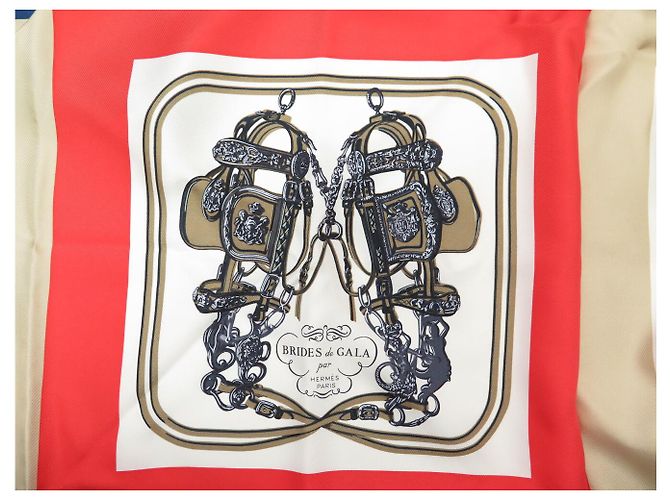 Hermès NUOVO FULLETTO DI SETA HERMES TRIANGLE BRIDES DE GALA HUGO GRYGKAR Multicolore - vista 6