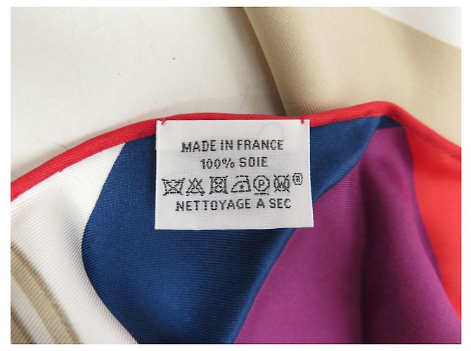 Hermès NUOVO FULLETTO DI SETA HERMES TRIANGLE BRIDES DE GALA HUGO GRYGKAR Multicolore - vista 7