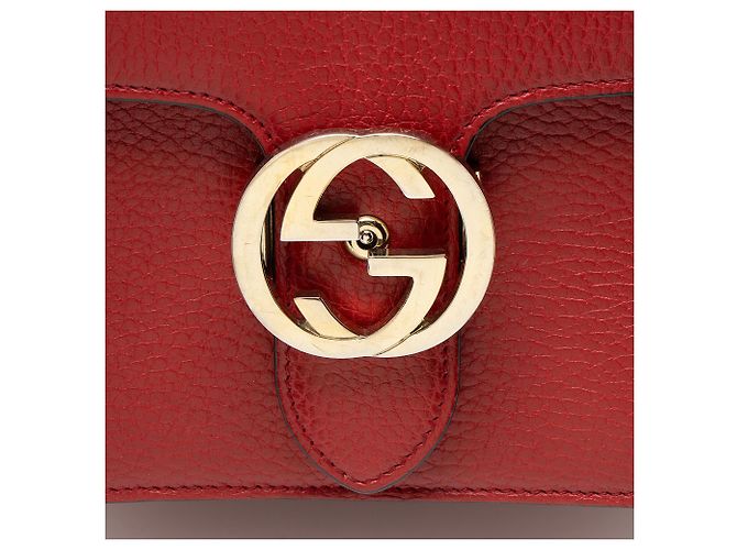 Bolsa de ombro Gucci em couro de bezerro granulado com G entrelaçado Vermelho - vista 9
