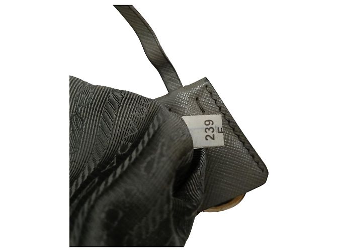Prada Medium Galleria Double Zip Tote Bag aus grauem Saffiano-Leder - Ansicht 11