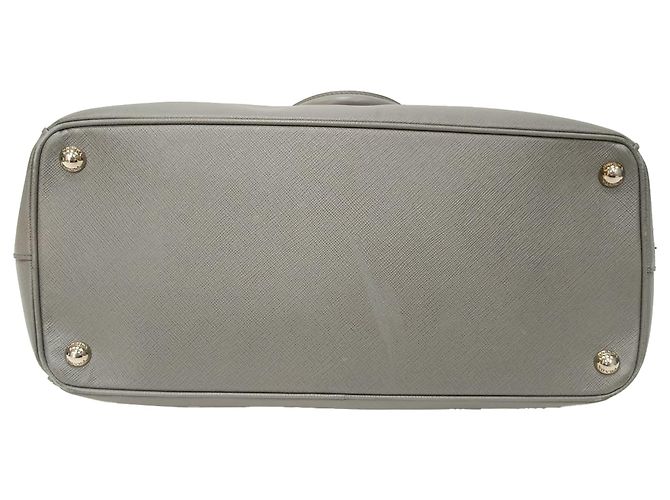 Prada Medium Galleria Double Zip Tote Bag aus grauem Saffiano-Leder - Ansicht 6