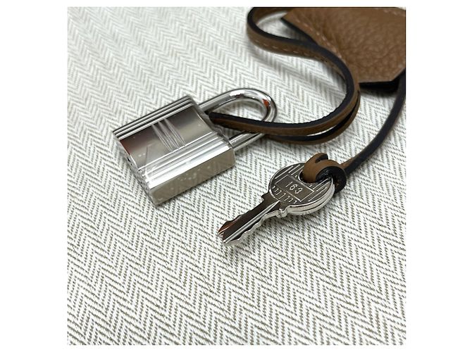 Hermès Borsa Kelly Messenger PM Hermes Marrone - vista 17
