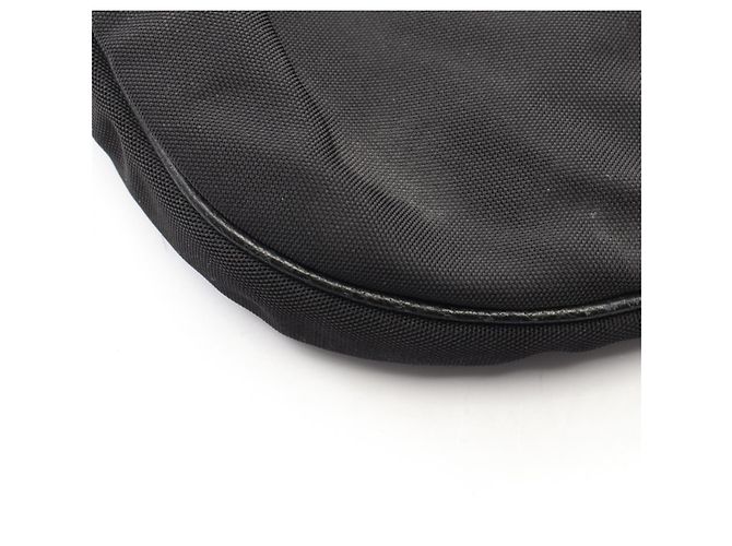 Bolsa de ombro Gucci em nylon preto e couro - vista 7