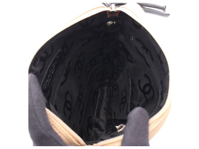 Borsa a Spalla Chanel Cambon Line Nero Beige - vista 3
