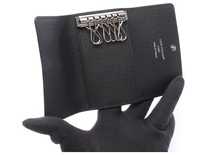 Louis Vuitton Multicles 6 Monogram Eclipse Key Case Black - view 3