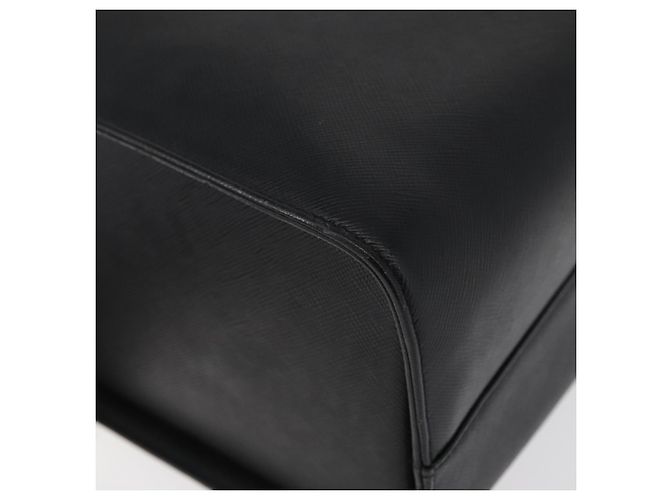 GIVENCHY Handtasche aus Leder Schwarz Gold Auth 180008 Golden - Ansicht 17