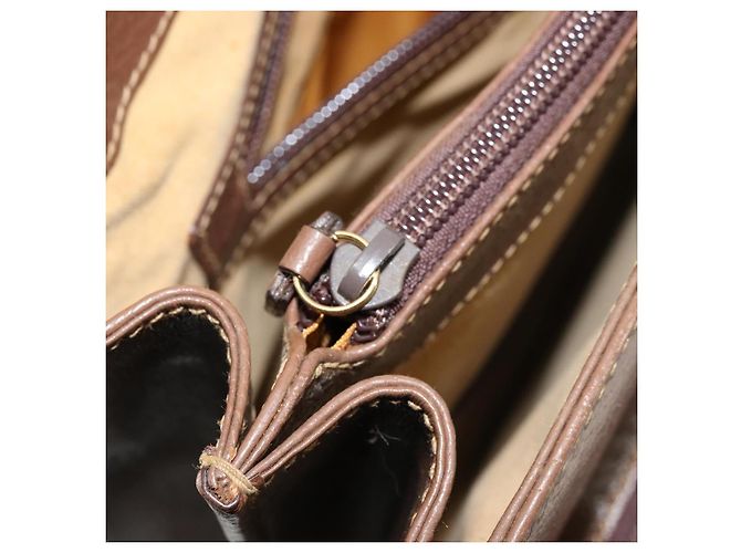 Borsa GUCCI in pelle 2way Marrone Oro 015 904 3681 Auth 177152 D'oro - vista 26