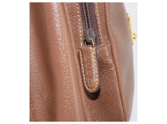 Borsa GUCCI in pelle 2way Marrone Oro 015 904 3681 Auth 177152 D'oro - vista 28
