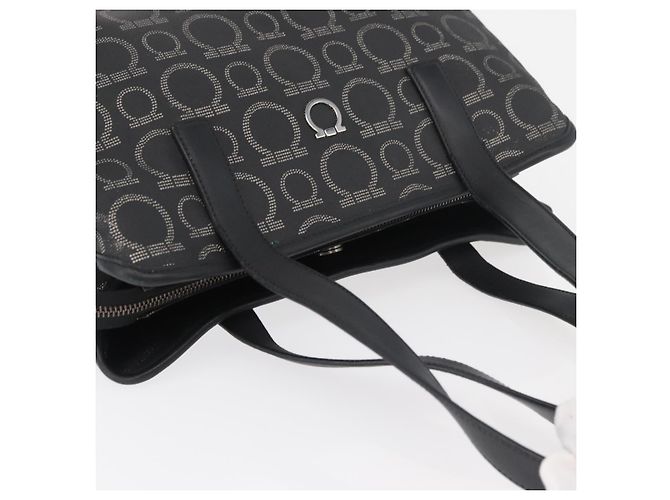 Borsa Salvatore Ferragamo Gancini in PVC e pelle nera argento Auth BA12524 Nero - vista 7