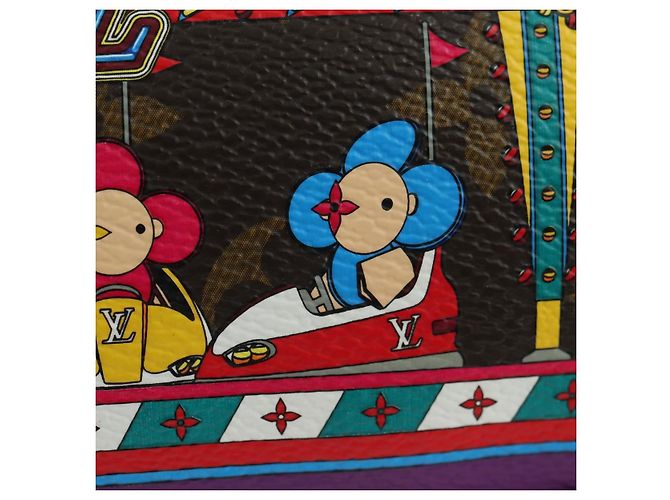 LOUIS VUITTON Vivienne Mini Pochette Accessoires Pochette M81965 LV Auth 178030M Monogramma - vista 19