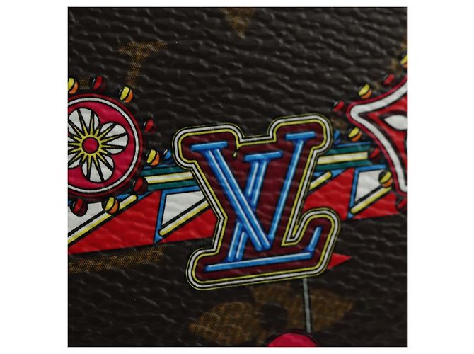 LOUIS VUITTON Vivienne Mini Pochette Accessoires Pochette M81965 LV Auth 178030M Monogramma - vista 22
