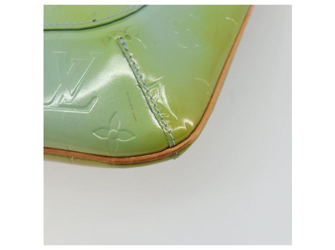 LOUIS VUITTON Monogram Vernis Thompson Street Bag Baby Blue M91009 Auth 179097 Blu chiaro - vista 15
