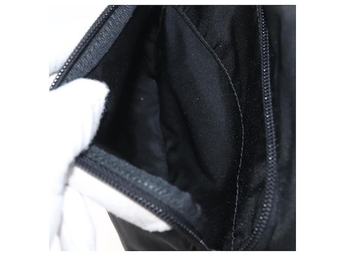 Borsa a tracolla PRADA Nylon Nero Argento Auth 180187 - vista 24