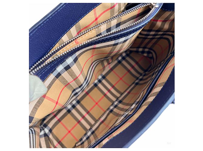Burberry Sac cabas Banner Medium en cuir à motif vichy Archive Beige Bleu Marine - vue 7