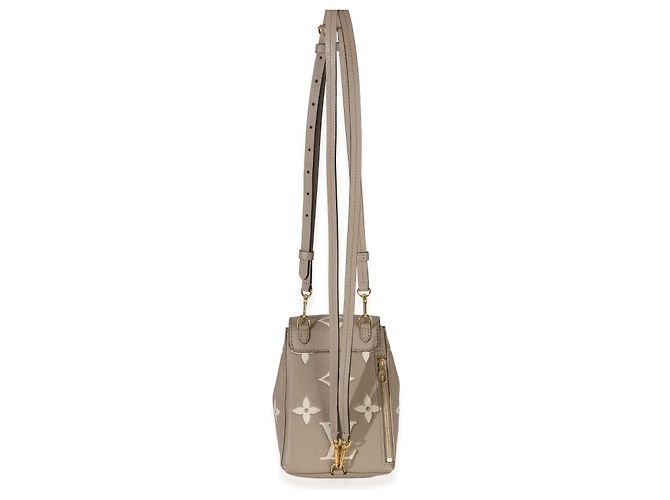 Onthego Louis Vuitton Tourterelle Empreinte Giant Monogram Tiny Backpack Marrone - vista 2