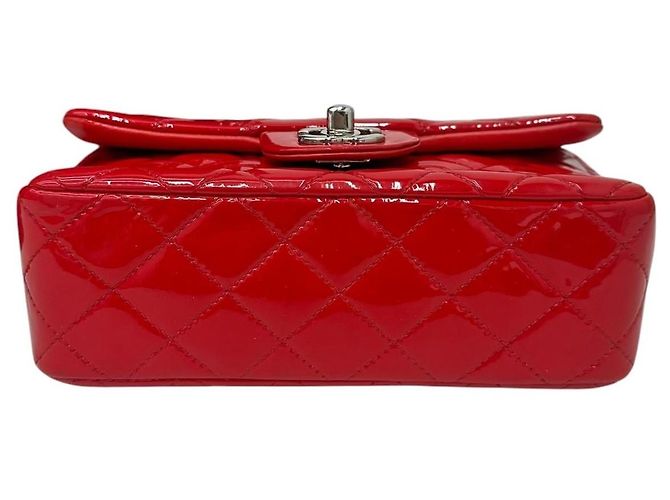 Borsa Chanel Classic Flap in vernice rossa Rosso - vista 7