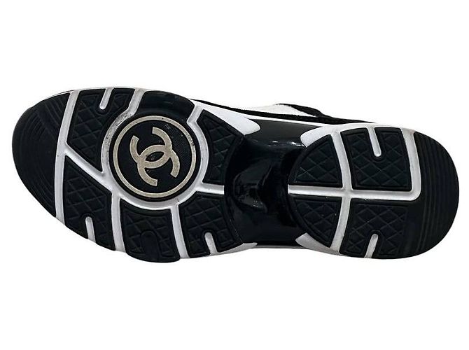 Timeless Chanel CC Logo Canvas Sneaker Weiß & Schwarz - Größe 40 Gebraucht - Ansicht 6